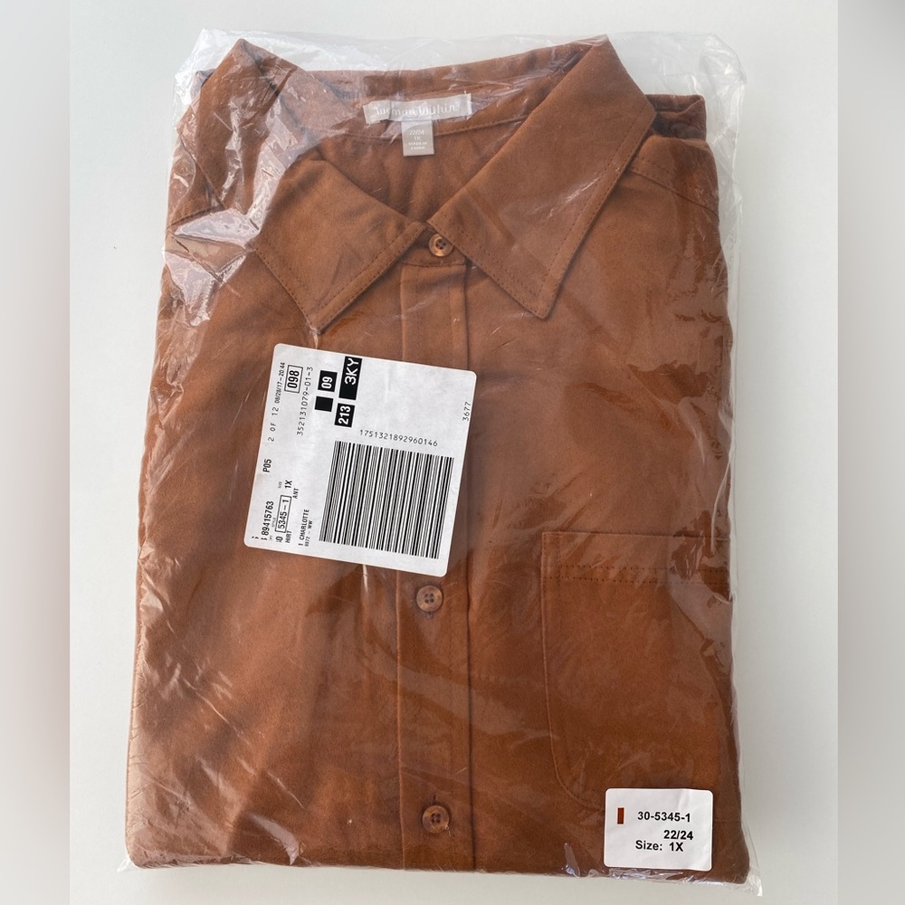 NWT - Woman Within 1X - 22/24 Brushed poly Button down shirt with pocket - Picture 2 of 6